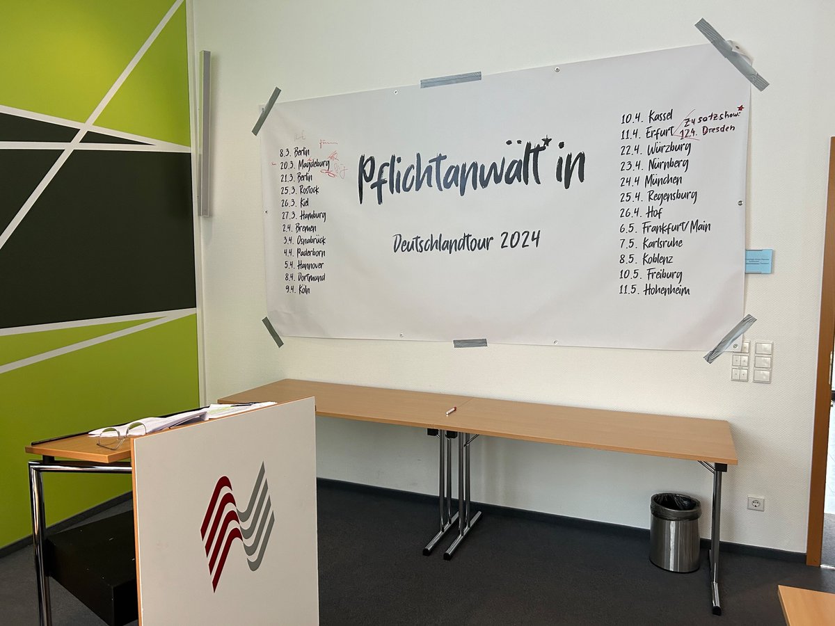 Simon Herker tweet media