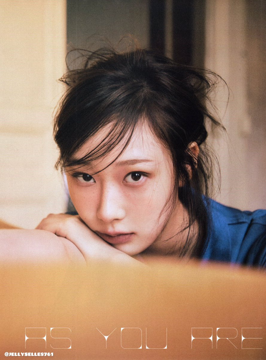 JELLYSELLE8761's tweet image. [SCAN] ELLE 4월호 #지젤 #GISELLE