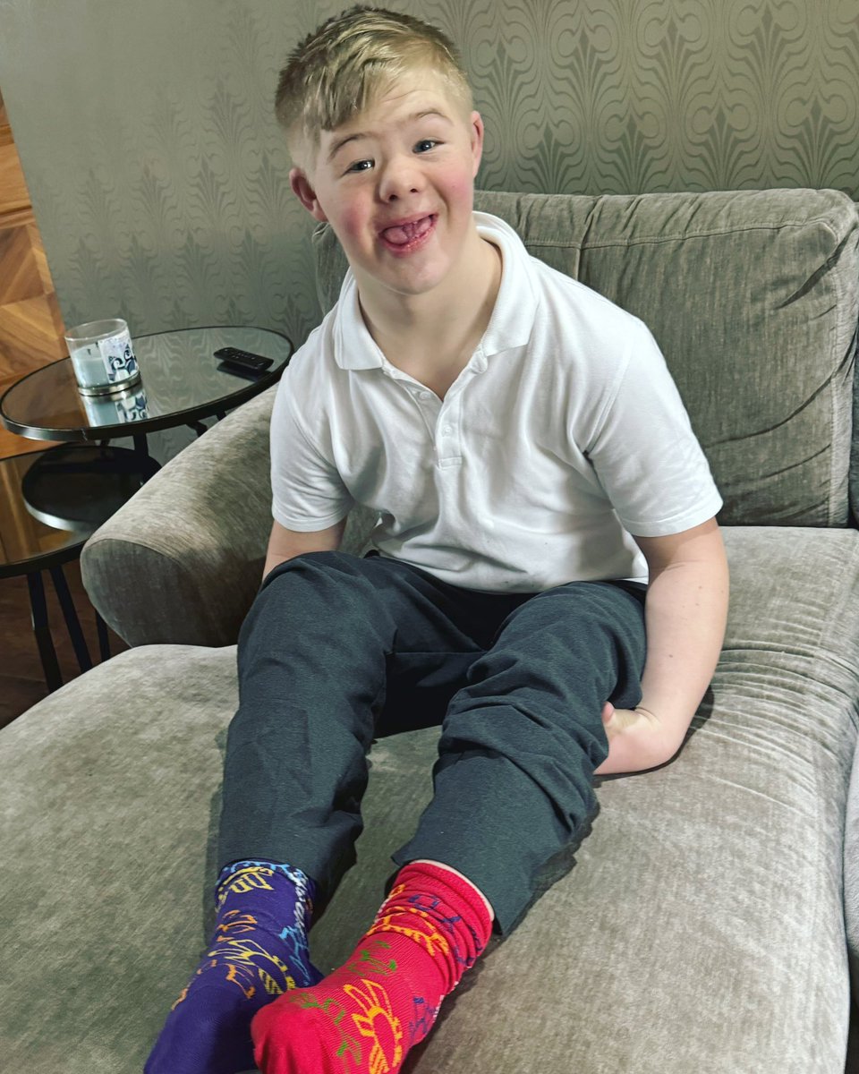 Happy World Down’s Syndrome Day …rocking our #lotsofsocks this morning 💛💙 @DSAInfo #WDSD2024