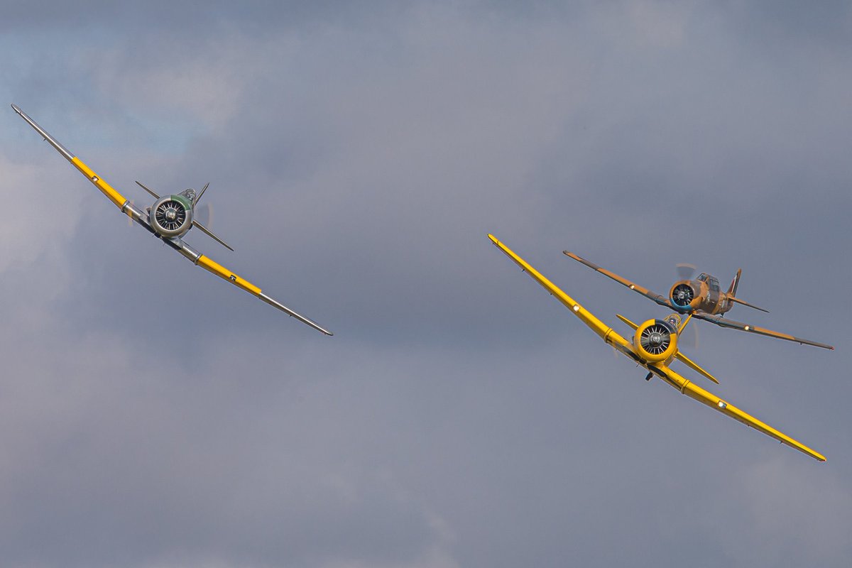 ‘Three for Thursday’ L-R James Brown in the Noorduyn Havard, Chris Gotke in the Harvard (minus Michael Portillo) and James Hepnar in Harvard ‘Wacky Wabbit’ at the Race Day Airshow on Sunday 1st October 2023…⁦@HurricaneR4118⁩ ⁦@NavyWingsUK⁩ ⁦@ShuttleworthTru⁩