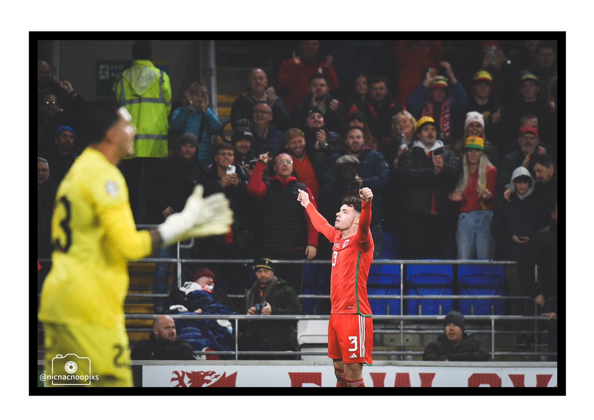 #Gameday for @FAWales 🏴󠁧󠁢󠁷󠁬󠁳󠁿 as they host 🇫🇮 in the Euro24 qualifier at CCFC Stadium this evening - should be a very exciting game with a huge prize at stake, hope to see some of you there ❤️ #WALES #CYMRU #REDWALL #WALvFIN #euro2024 #euroqualifiers #football #internationalfootball