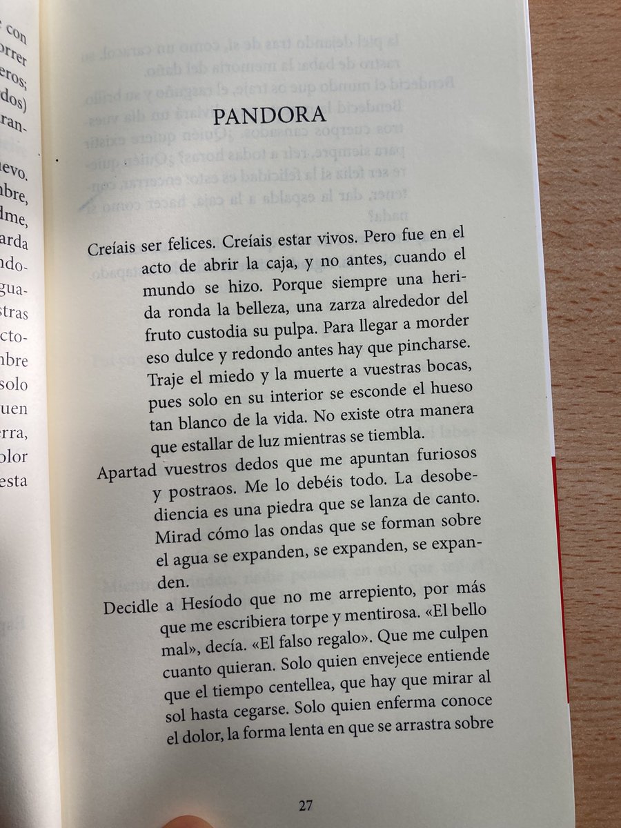 AgustnRaposoMon's tweet photo. Para celebrar el Día de la Poesía, os regalo poemas de Mayte Gómez (“Los trabajos sin Hércules”), Olalla Castro (“Las escritas”) y @luisescavy , premio Adonais 2022 (“Victoria Menor”). https://t.co/k5hRYPOgOD