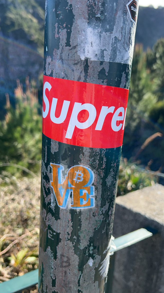 8928eth's tweet photo. So cool to see #Bitcoin stickers around Portugal 🇵🇹 yesterday! https://t.co/E4isVk0Z5z