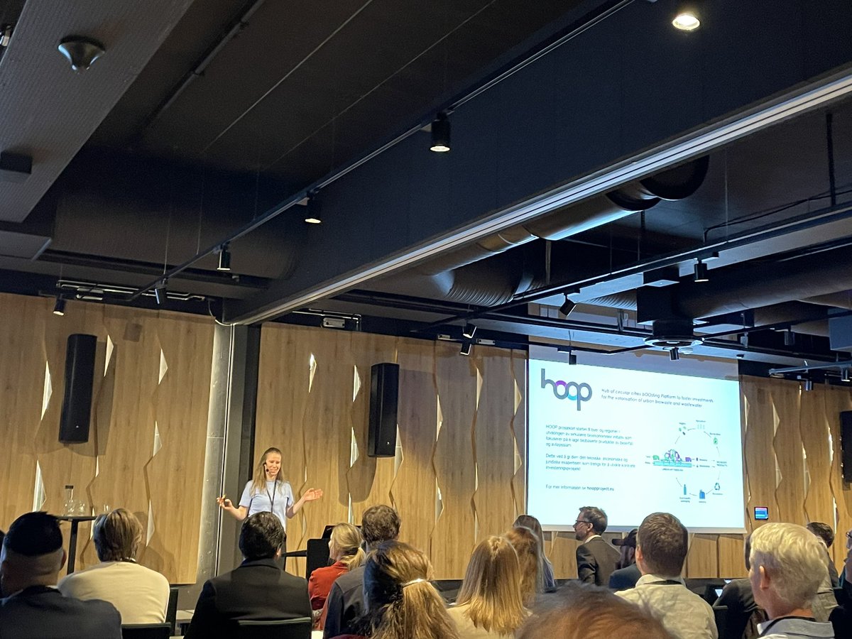 Bioparkkonferansen er i gang. Norges viktigste møteplass for hav og land. - Vi skal gjennom den raskeste økonomiske omstillingen. Vi trenger et mylder av løsninger og vi må fikse det selv innen planetens tålegrense, innledet Elise Sæle Dahle 🌱#sirkulærbioøkonomi