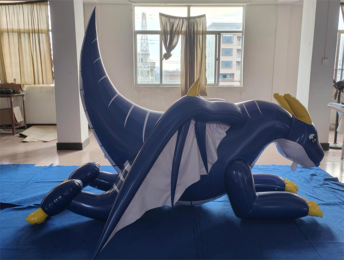 New blue dragon. New design. You like it? Take him home if you like🥳