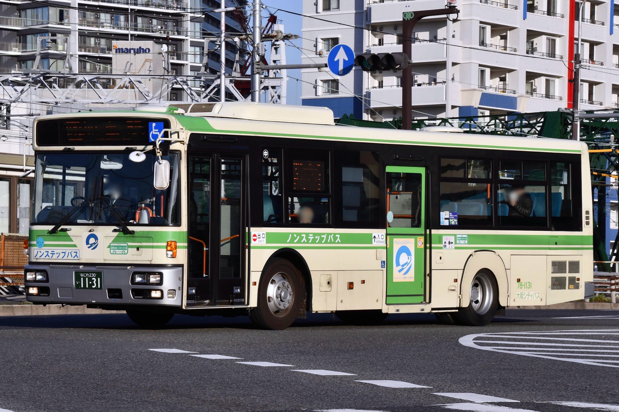 にとする в X: „大阪シティバス 中津交差点 78-1131 PDG