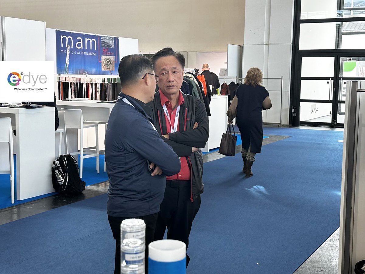 edyewaterless's tweet image. Thank you to all who made our booth a success at PERFORMANCE DAYS! 🎉Let&apos;s continue to work together towards a more sustainable textile industry.♻️

#edye #performancedays #functionalfabrics #wccs #zerowaste #sustainability #color #textiles #sustainable #ecofriendly #Munich