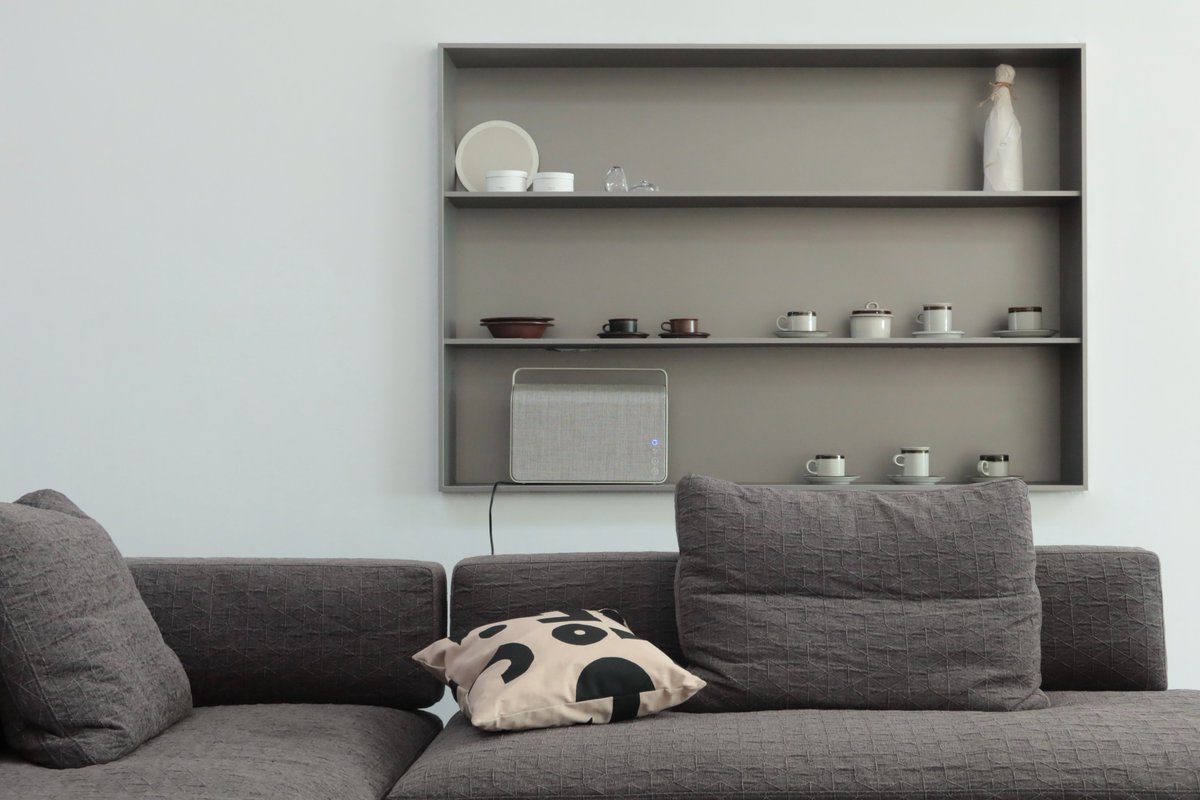 vifadk's tweet photo. It's both a speaker and home decoration. The color and fabric texture fit perfectly into a minimalist home. Enjoy life with Copenhagen !

#vifa #copenhagen #music #homedecoration #design https://t.co/PT1oIiPTDe