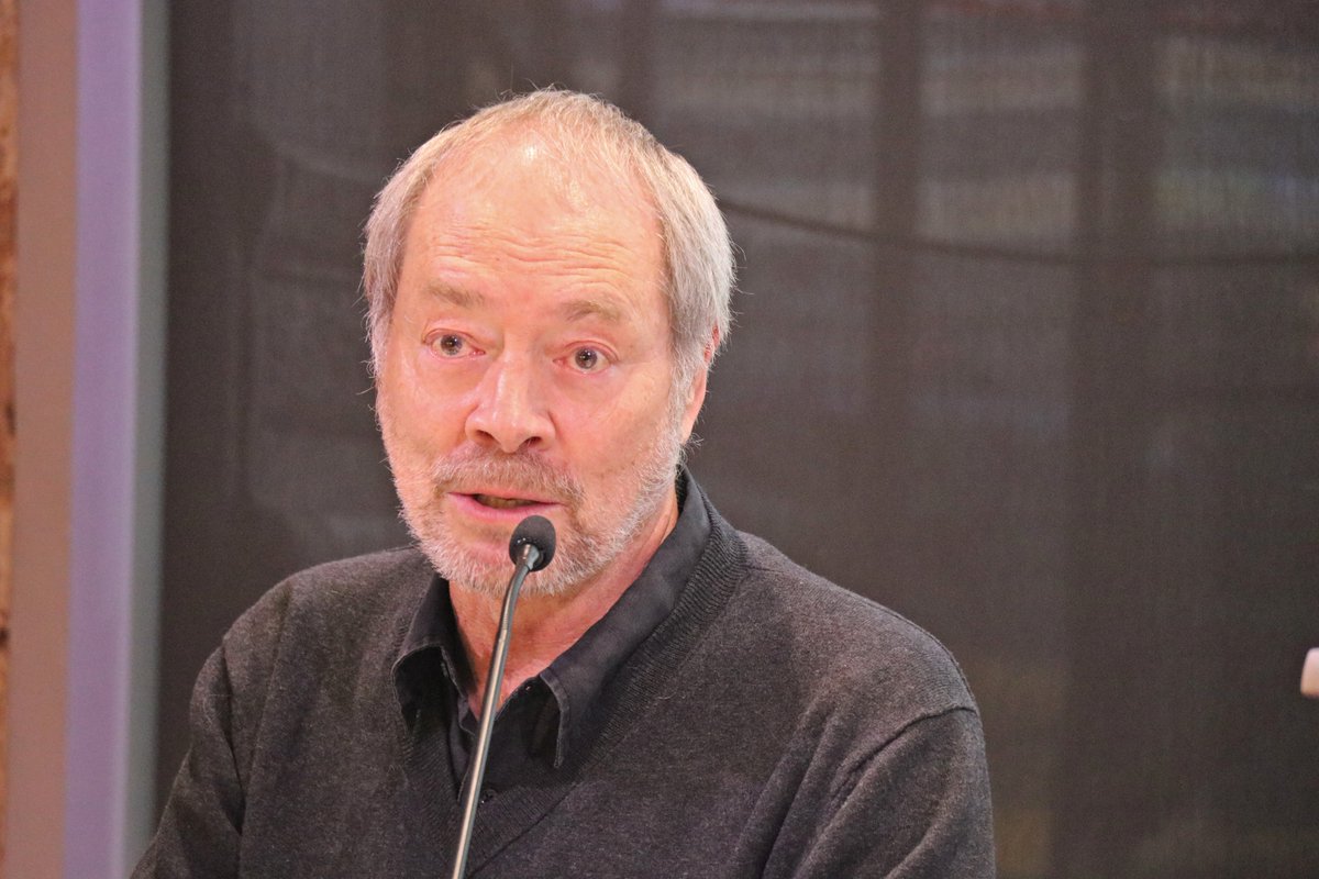 🦸‍♀️ Foro 'Feminismo en el cómic' 

👉 'El relato en sí mismo'
🗣 Con Diana Montero (<a href="/precariada/">Precariada</a>) y José Gálvez Miguel
📅 Hoy
⏰ 19:00 horas
📍 Espacio Cultural CajaCanarias de Santa Cruz de Tenerife
🎟 Entrada libre hasta completar aforo
ℹ Más en cajacanarias.com