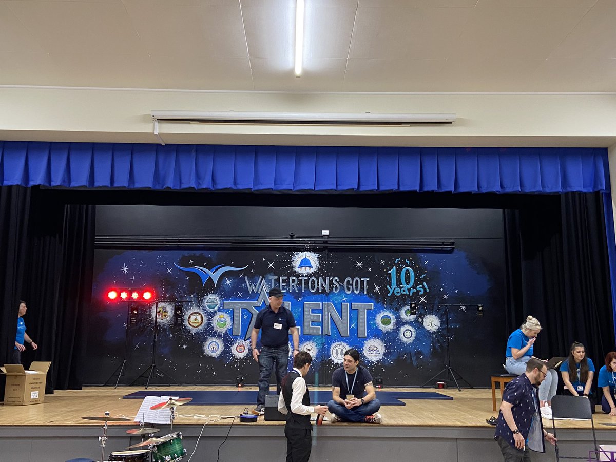 🎸🎤Rehearsals are about to begin at @WatertonNJA this morning, in preparation for our Waterton’s Got Talent Show tonight. Lots of fantastic acts will be on display, our audience is in for an amazing night!💃🕺 #WatertonsGotTalent