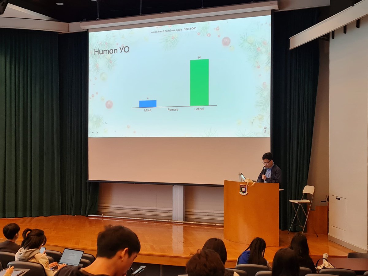 💡Professor Gary Chan's skillful use of @Mentimeter to seek feedback on his students' understanding of scientific concepts allows him to spend more time explaining concepts that students find challenging. 📊🧠 #TALIC_Event #HKU #HKUTandLFest #INSPIRE