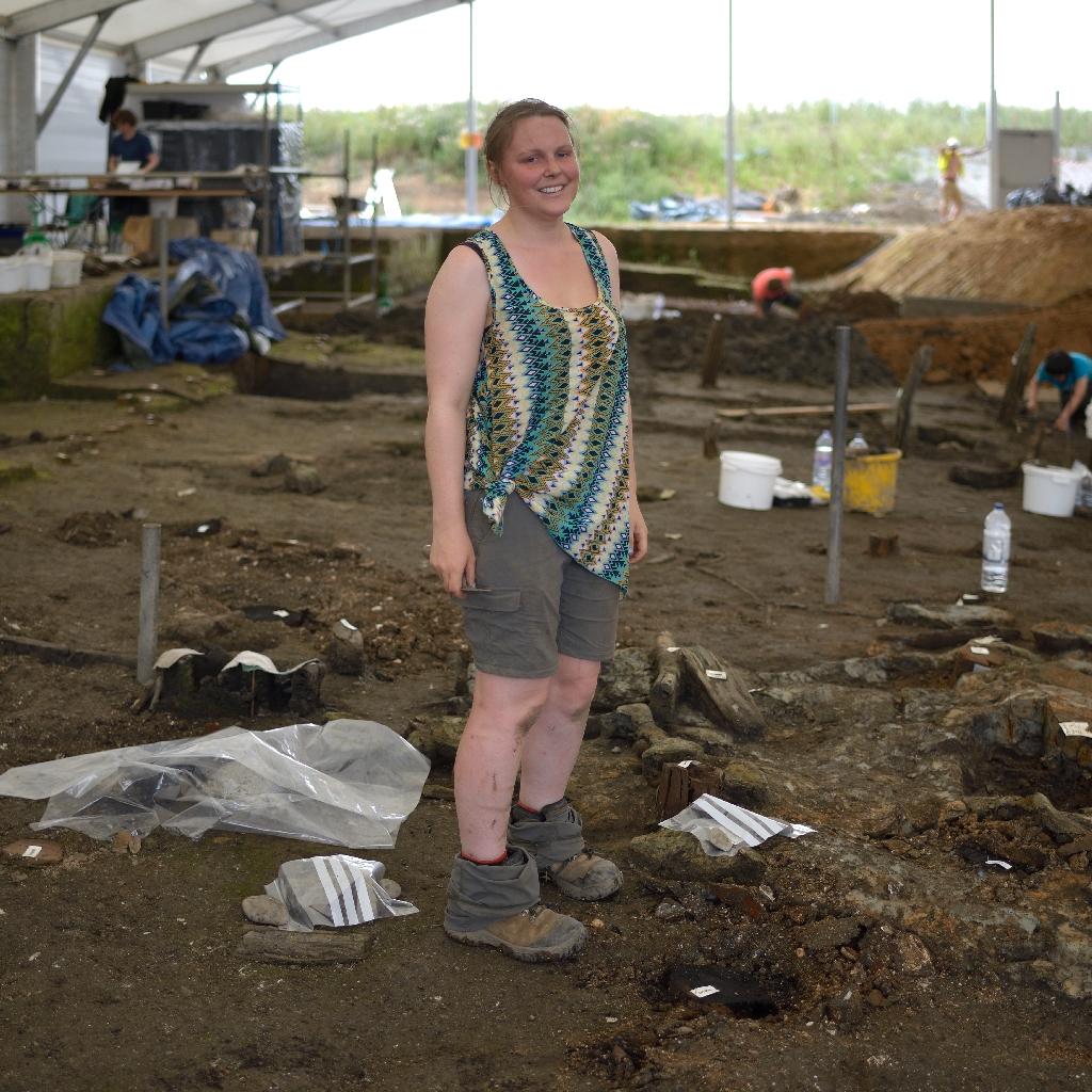 ArchDiggersWeb's tweet image. Since its in the news a few pic&apos;s from the day job and the team that dug it - the Must Farm excavation report is now published - details at facebook.com/cambridgearcha……… #mustfarm #cambridgeshire #Cambridge #Photography