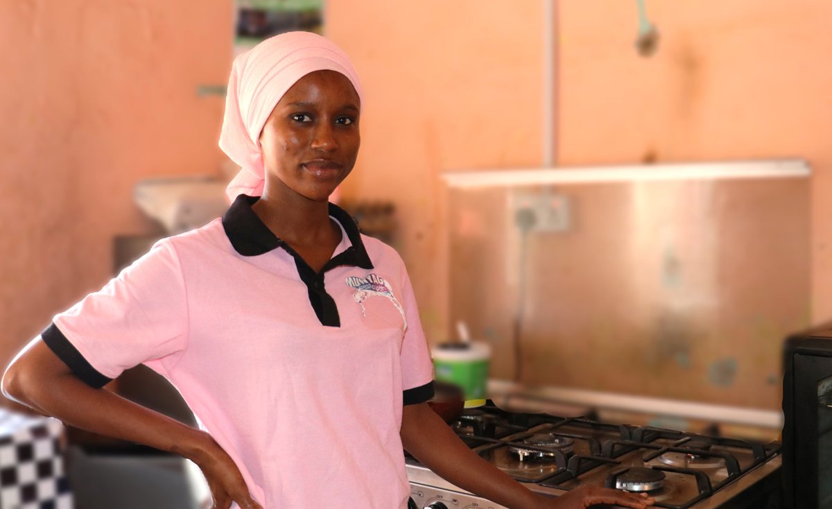 From a roadside food vendor to owning a restaurant. Meet Fatou - the owner of Munyagen Restaurant. Fatou gained catering skills with our support. Upon completion, we provided start-up support. To scale up her operations, we provided her a grant. More: bit.ly/3TsEJj8