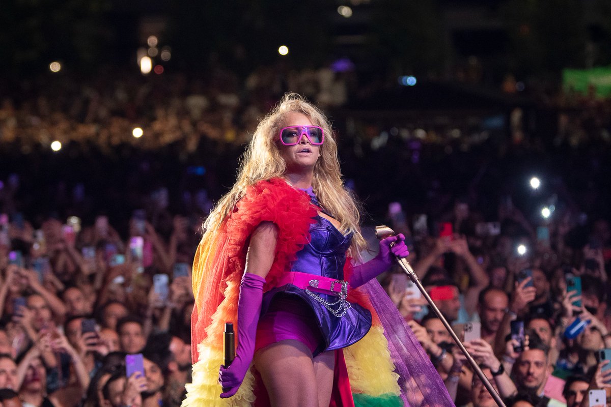 No te pierdas la actuación de Paulina Rubio en la Gala Final de Mr Gay España 2023👇👇 tiktok.com/@MrGayEspana