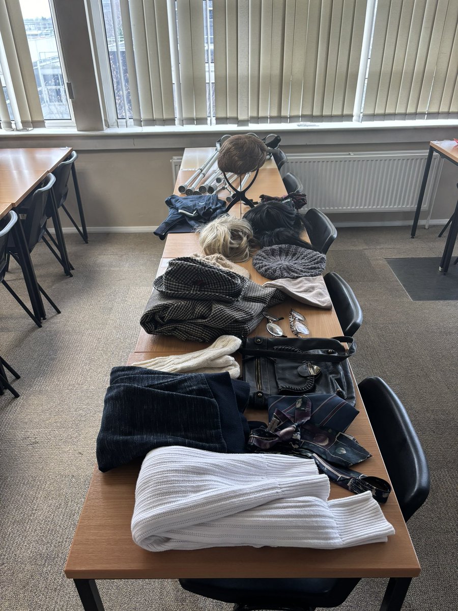 All set ready for two days  training <a href="/salfordrads/">Salford Radiography</a> students to become simulated people #2TSP <a href="/UoS_HealthSoc/">UoS Health & Society</a> <a href="/mercer_claire/">Dr Claire Mercer</a> <a href="/frizzen74/">Beverley Scragg</a> <a href="/Sian__Mc/">Sian 💙</a>