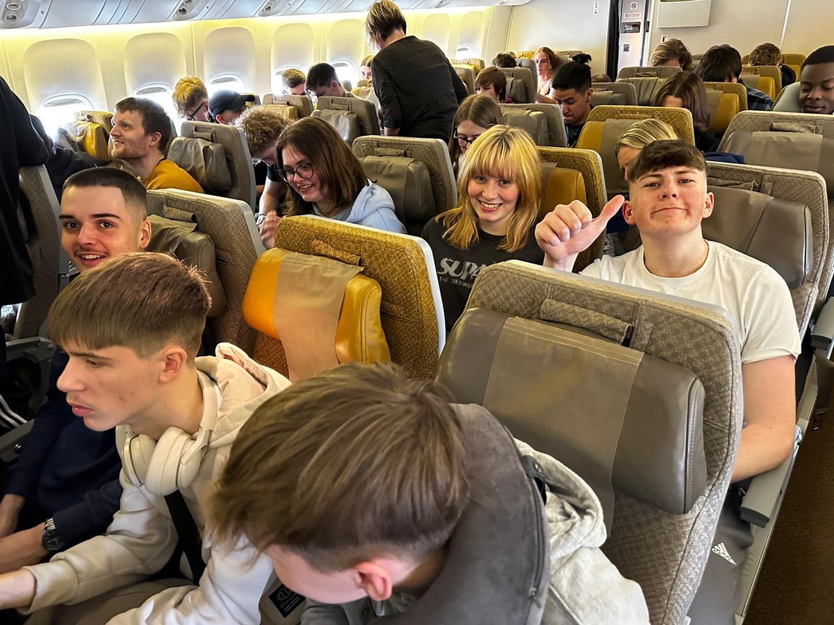 Our Engineering and Business students are about to take off for an amazing couple of weeks in South Korea! 🙌 👩‍✈️