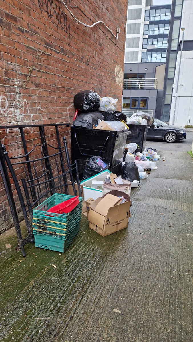 Ideaspace (@ideaspaceni) on Twitter photo Camden st <a href="/belfastcc/">Belfast City Council</a> This has been 2 days and look at it.....more now! Just get it emptied. When a resident is complaining it needs to be prioritised. Camden st <a href="/belfastcc/">Belfast City Council</a> This has been 2 days and look at it.....more now! Just get it emptied. When a resident is complaining it needs to be prioritised.