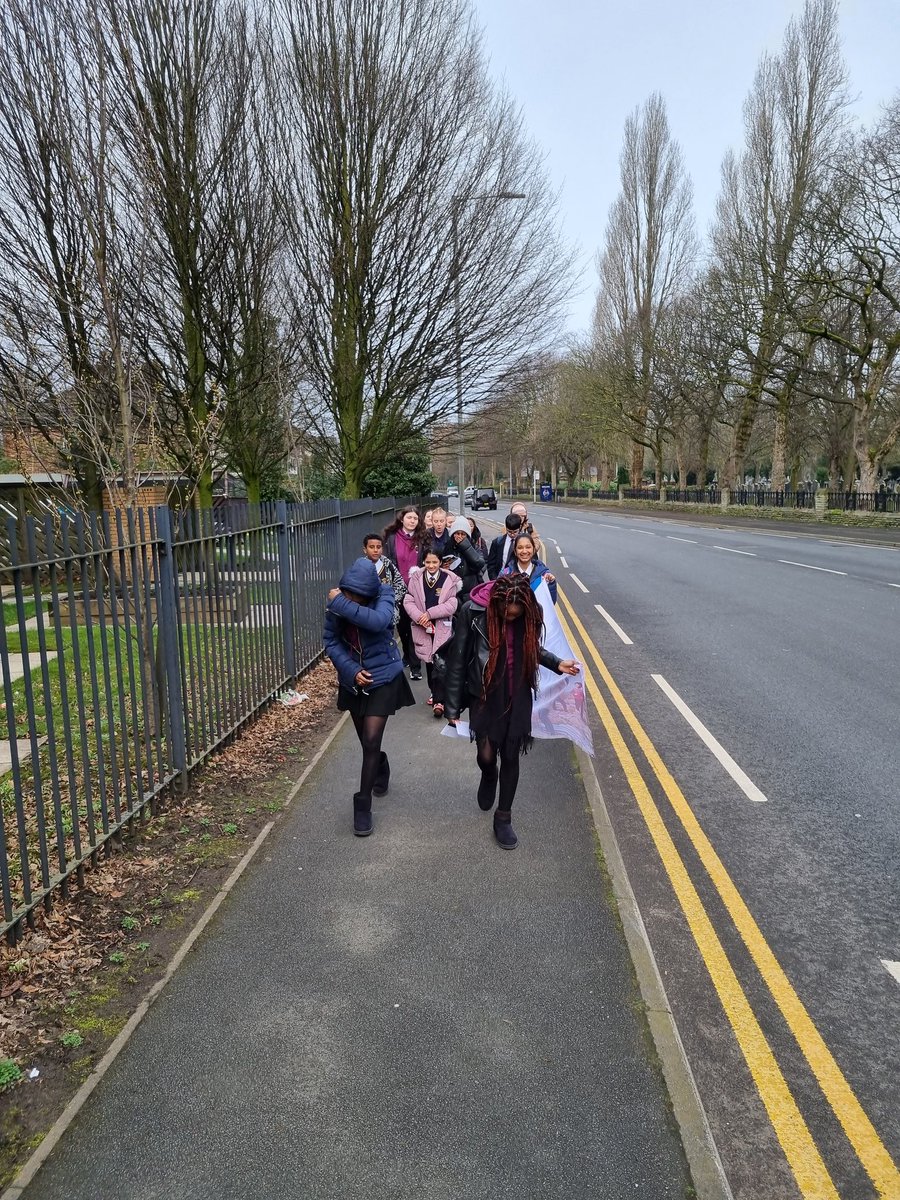 ChaplainLHS's tweet image. And we are off for this year&apos;s @loretochorlton #Cafod #BigLentWalk Next stop @AmbBernRCParish @stambroserc