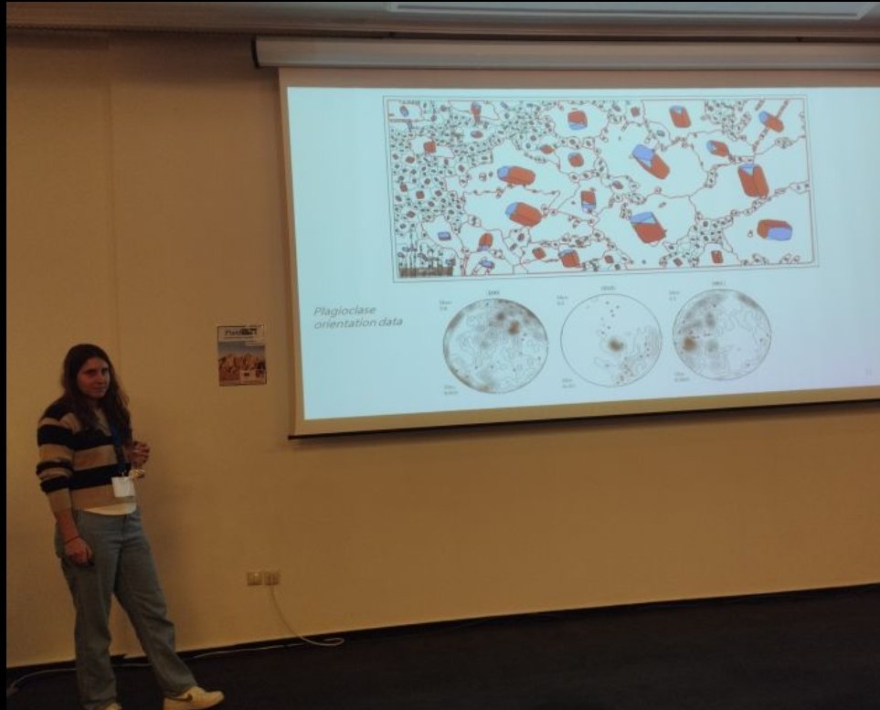 fluid_net's tweet photo. On our first conference day, talks ranged from fluid-rock interaction, fluid transport pathways, mineral precipitation, utilisation of AI, radioactive waste disposal, elemental mobility, isotopic geochemistry, earthquakes, alteration phenomena and ore deposits. https://t.co/dRdCOs46PN