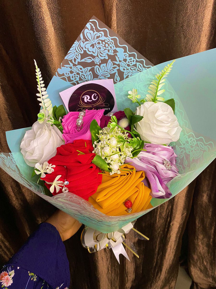 IG: Reedarh_s_closet tweet media