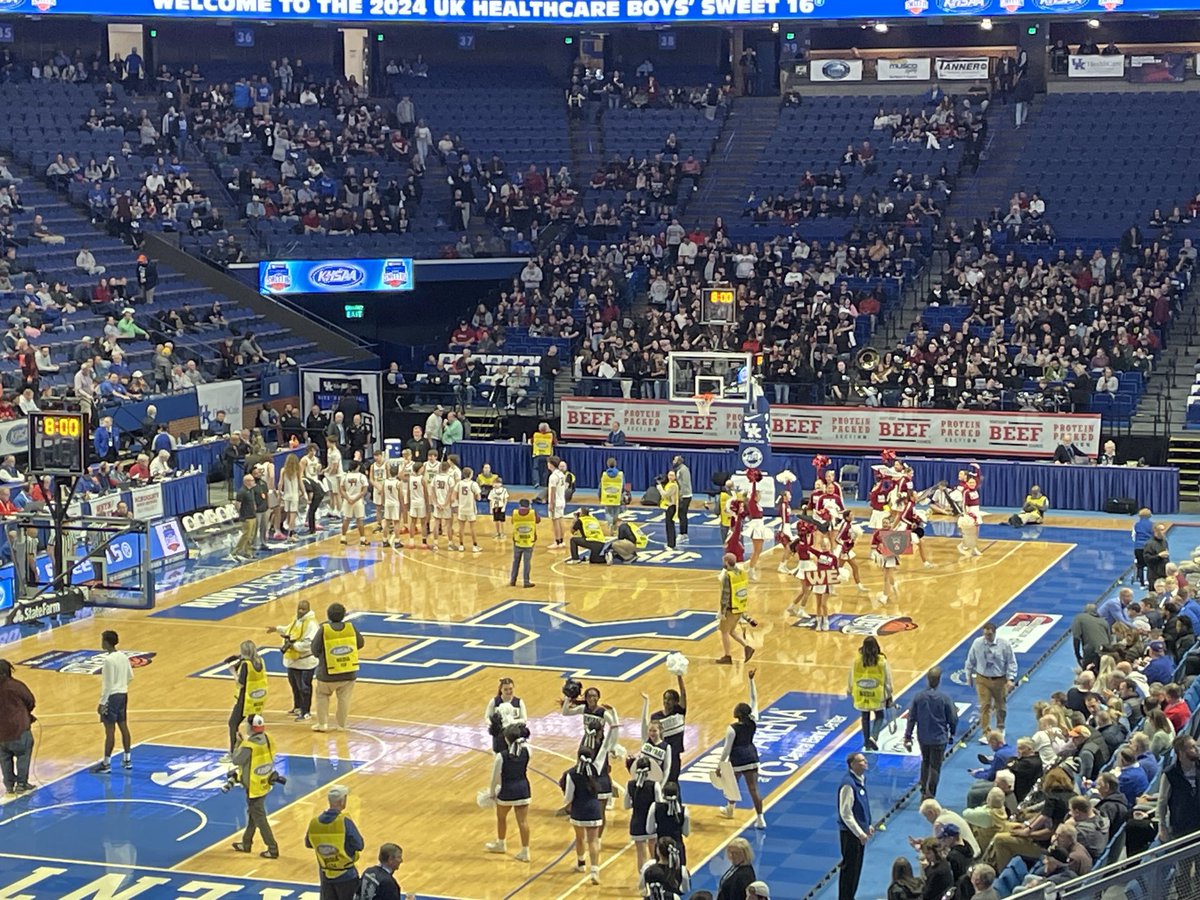 VinnyHardy's tweet photo. ⁦@HCBearsBB⁩ in the building. #khsbb ⁦@Rupp_Arena⁩ https://t.co/Nc5G07jcvA
