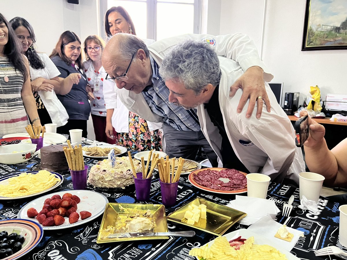 Fundarriaran's tweet photo. Hoy estamos de fiesta! 
Cumplimos 33 años de vida en la Fundación Arriaran. 
Miles de pacientes , miles de historias, colegas y amigos. 
Todos enfocados en brindar el mejor cuidado y alcanzar la eliminación del VIH https://t.co/4Fkhgp87df