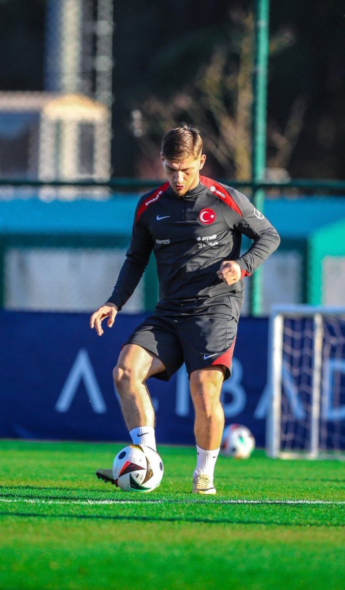 İSTİFA EDİN!
<a href="/TFF_Org/">TFF</a>  #TFF