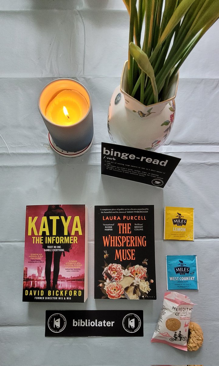 KBookishlife's tweet photo. New @teatimebookshop delivery today π loving my new books and treats . #bookboxsubscription #teatimebookshop https://t.co/8hsJHcNazz