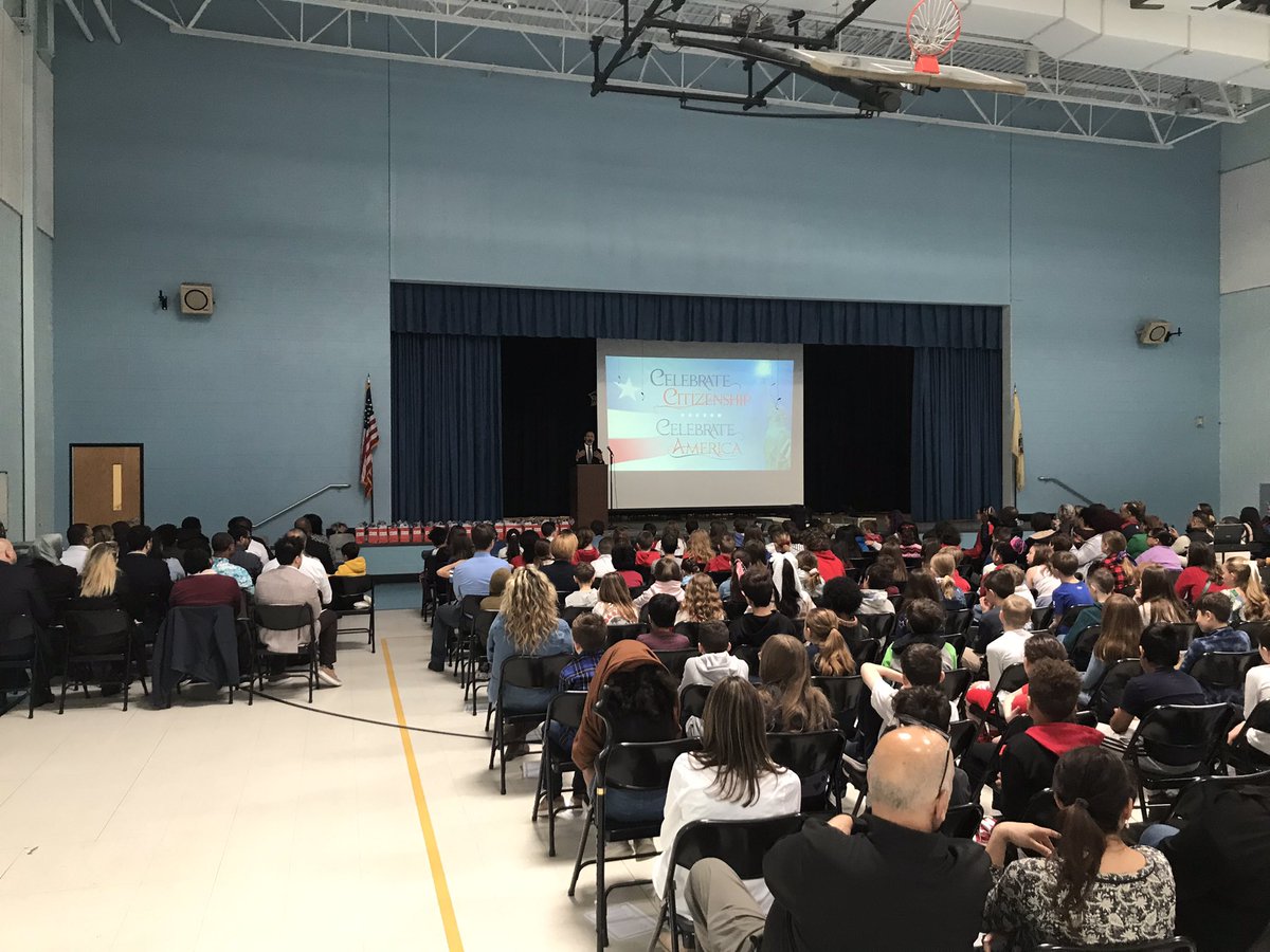 Incredible tradition continues! US Naturalization Ceremony at MES! So so grateful for our students to be here, hard to find words for the power of this moment. Mr Feldman here too! <a href="/EveshamSchool/">Evesham Township School District</a>