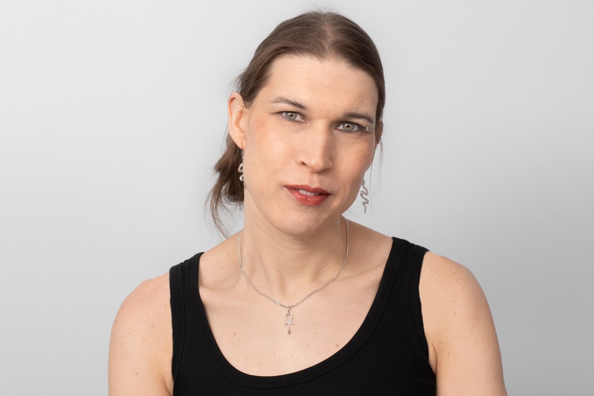 'Honoured to join 23 other scientists that either are trans or have trans family members in speaking up jointly on some of the challenges we experience within research.' Our group leader, Sofia Forslund-Startceva, on her commentary in @CellCellPress. 👉cell.com/cell/fulltext/…