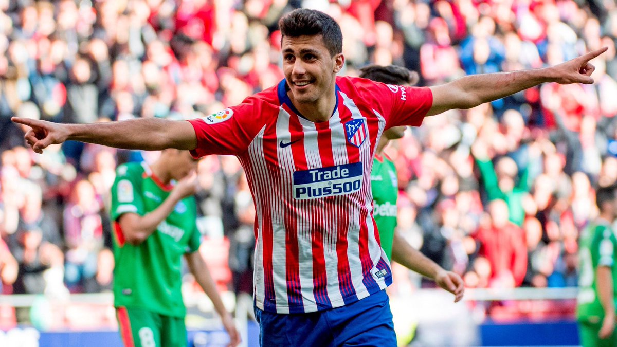 BOMBAZO🚨🚨🚨

Atlético de Madrid habría llegado a un acuerdo entre dirigentes y socios para traer de nuevo a Rodri.

El Español llegaría en calidad de secuestrado.

Vía: <a href="/FabrizioRomano/">Fabrizio Romano</a>