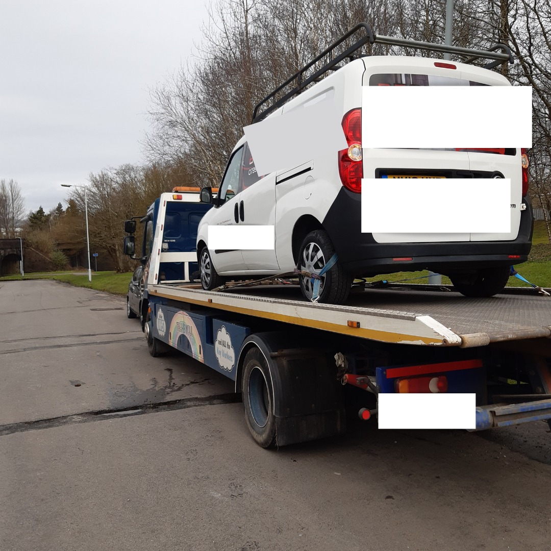 Thinking of Fly-Tipping?
This is what could happen to you!
We have seized this vehicle that was allegedly used to deposit waste in Neath.
Well done to the team!

#TipioAnghyfreithlo #FlyTipping #WasteCrime #NeathPortTalbot #noflytippinghere #nptwastecrime