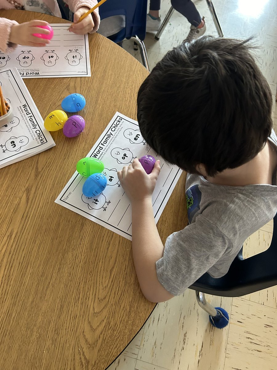 We love morning literacy centres!