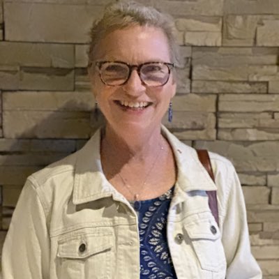 SusanHi87114134's tweet photo. #NewProfilePic with hair😃 https://t.co/86J5GAaGGT