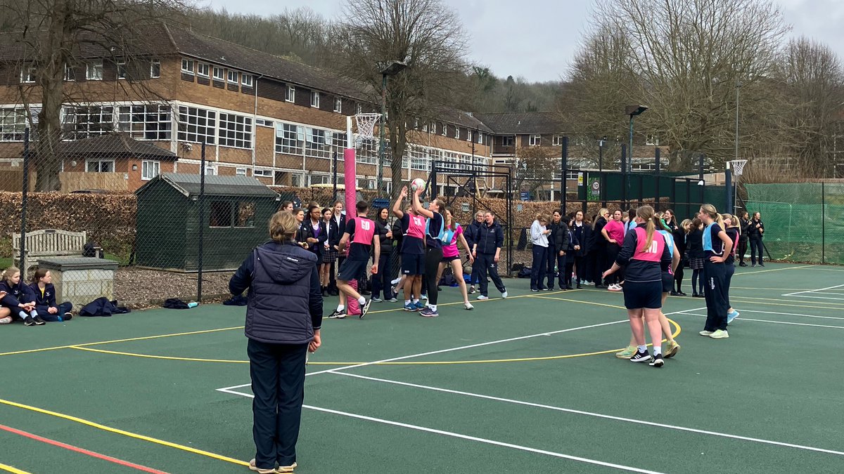 Woldingham spirit was on full display at today’s annual staff v Upper Sixth netball. Student A drew 11 all v PE Dept with a win for Student B v a staff team demonstrating lots of enthusiasm but perhaps less skill. #WriteYourOwnStory #PlayYourOwnGame