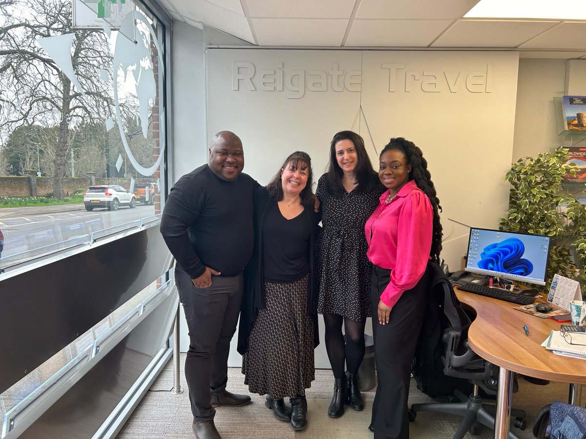 Thank you Kyle Harrigan &amp; Odelcer Hanley for the BVI update &amp; goodies, it was lovely to see you both. BTW the rum cake didn't even last the day 😁😘
<a href="/bvitourism/">BVI Tourism</a> <a href="/BVIslands_UK/">BritishVirginIs.UK</a>