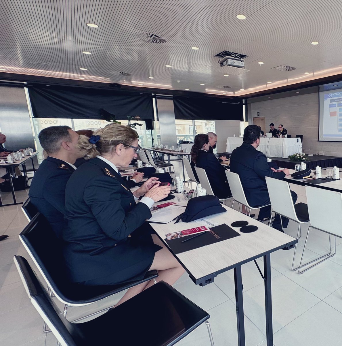 Muchas #Gracias por vuestro apoyo,  compartir y formar <a href="/policia/">Policía Nacional</a> 

#SeguridadPrivada
#INTERPOL 
#Valencia
#PorYparaDetectives