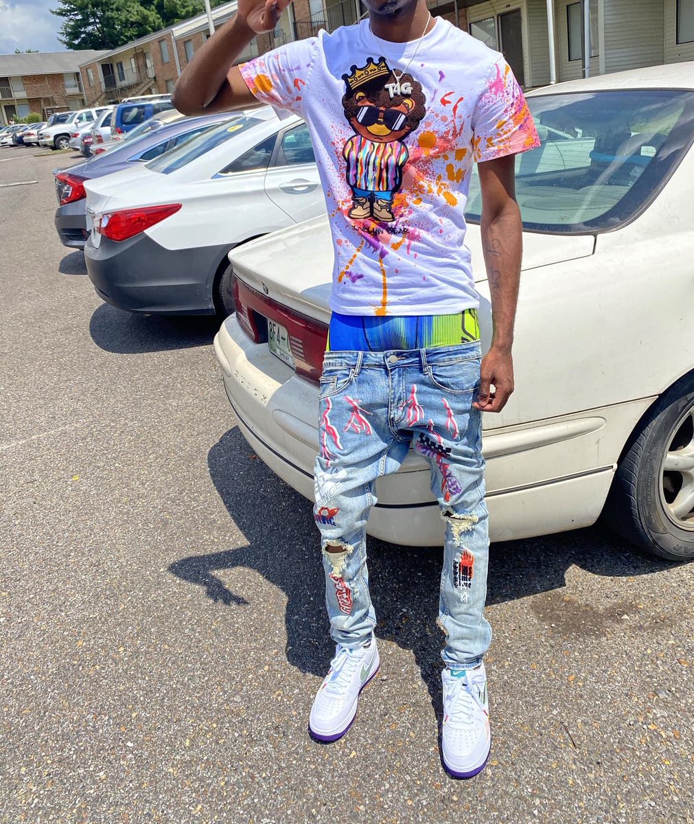 straight man eater tweet media