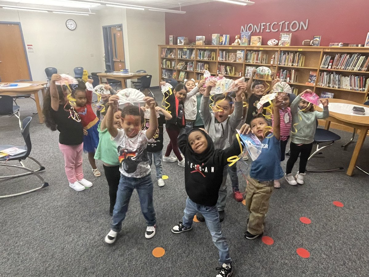 Castleberry ISD Libraries tweet media