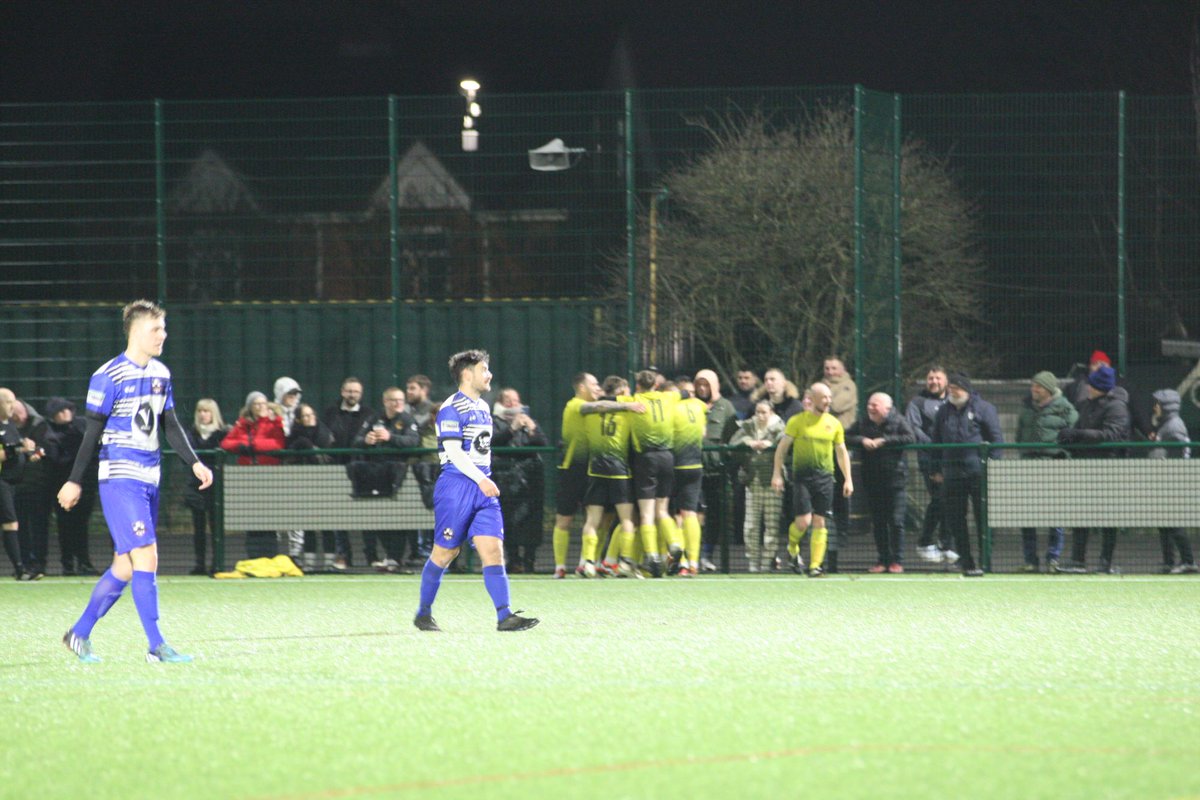 DinnoTownFC's tweet photo. 𝗟𝗘𝗔𝗚𝗨𝗘 𝗖𝗛𝗔𝗟𝗟𝗘𝗡𝗚𝗘 𝗖𝗨𝗣 𝗦𝗘𝗠𝗜-𝗙𝗜𝗡𝗔𝗟

The semi final of the league cup will soon be upon us.

We play Derby Singh Brothers at Staveley Miners Welfare next Tuesday 26 March, Kick Off 7.45pm.

If you would like to go by coach, please message Rob - 07515 822712 https://t.co/HzsbukJJoS