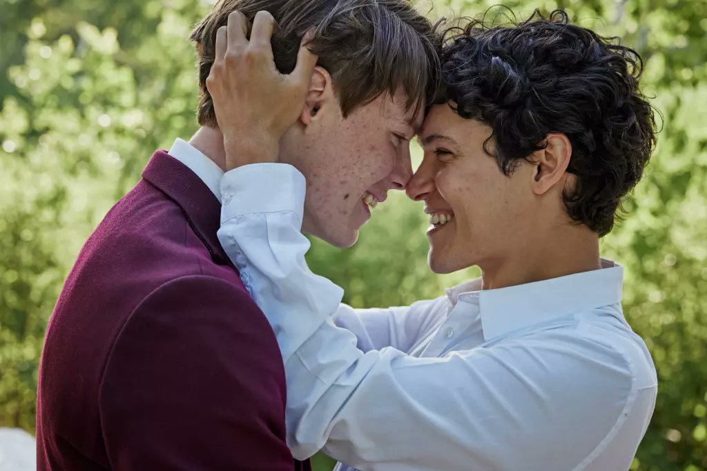 stolenjumpers's tweet photo. hey @BuzzFeedCeleb may I suggest you bring in Edvin Ryding and Omar Rudberg for the puppy interview?? They are the stars of Young Royals, the final season just dropped on Monday and is in the top 10 of 47 countries! They are an iconic duo on and offscreen 💜 https://t.co/pmpeLs7H46