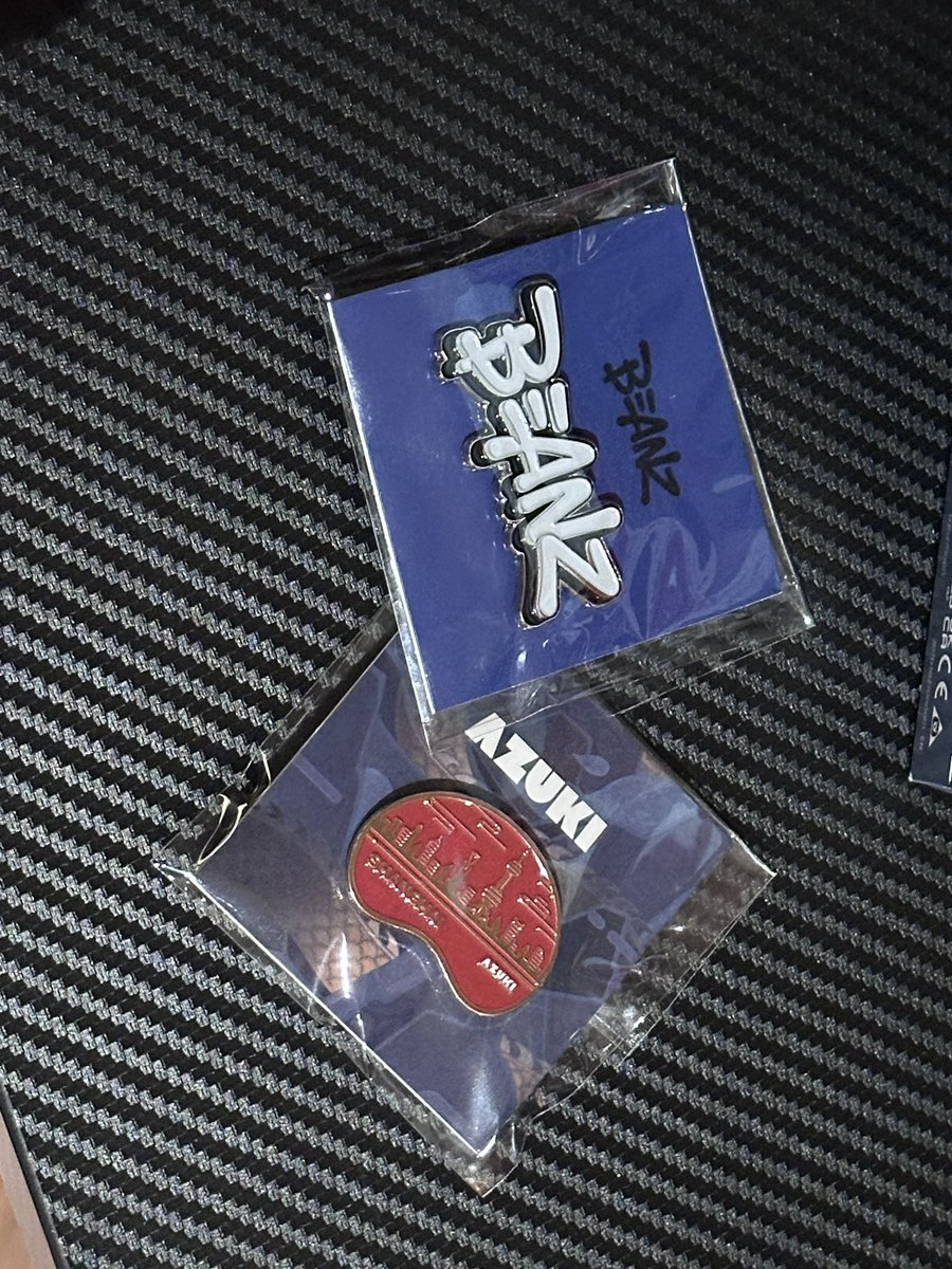 还以为这件衣服499，没想到是499usd，可恶啊以为再也不会再被azuki割了。
不过azuki的周边和活动确实是做的不错的，这个要点赞。