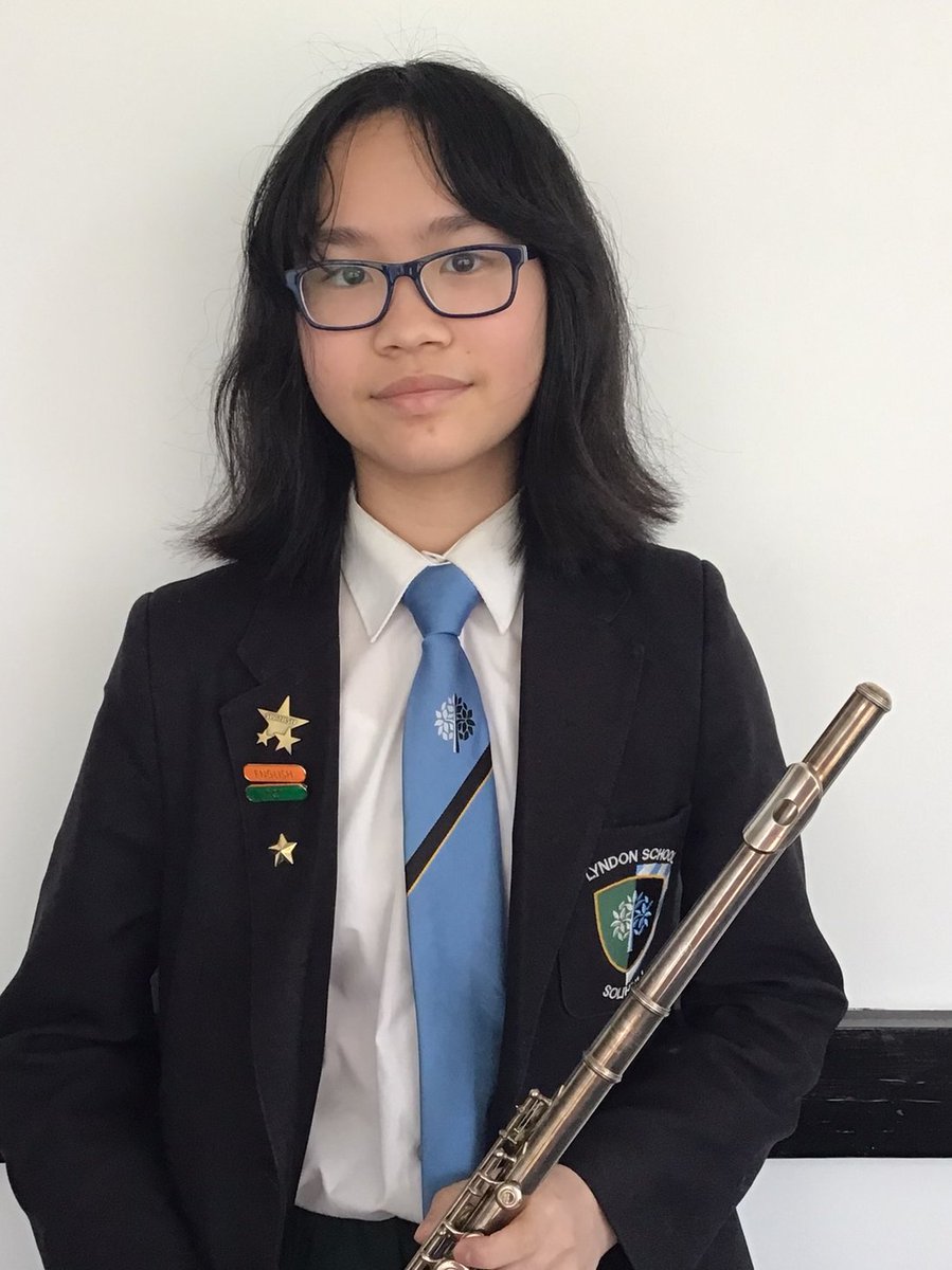 Well Done to Janelle who has passed her grade 3 Flute exam!