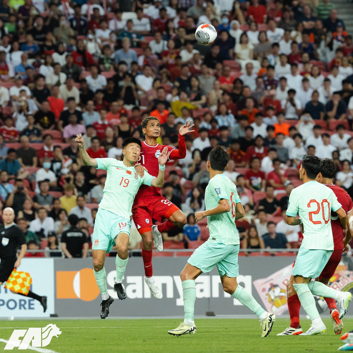 FASingapore's tweet photo. 𝗙𝗨𝗟𝗟 𝗧𝗜𝗠𝗘

FIFA World Cup 2026 and AFC Asian Cup Saudi Arabia 2027 Qualifiers | Thursday, 21 March 2023

Men's Football

Singapore 2 - 2 China

⚽ Wu Lei 11', 45'+2
⚽ Faris Ramli 52', Jacob Mahler 80' https://t.co/15fDWnps5f