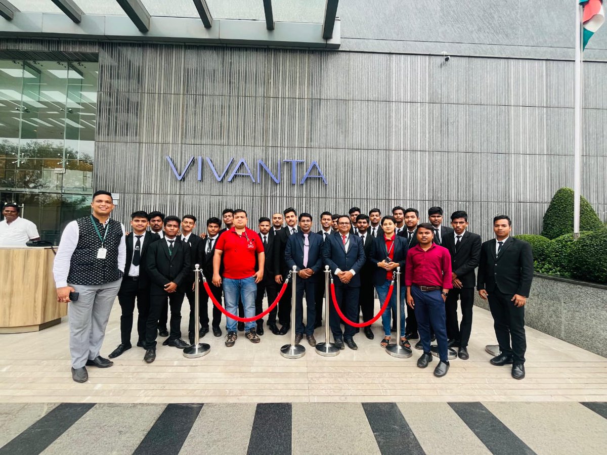 swosticollege's tweet photo. We convey our heartiest thanks to Vivanta By Taj- Bhubaneswar for conducting the Industrial Visit of our students along with the faculties. It was very motivational for all of us. 📷
#AdmissionsOpen #hotelmanagementcollege #bhubaneswar #Odisha #hotelmanagement #SIMSS #SwostiHotel https://t.co/dPQgbhp51S