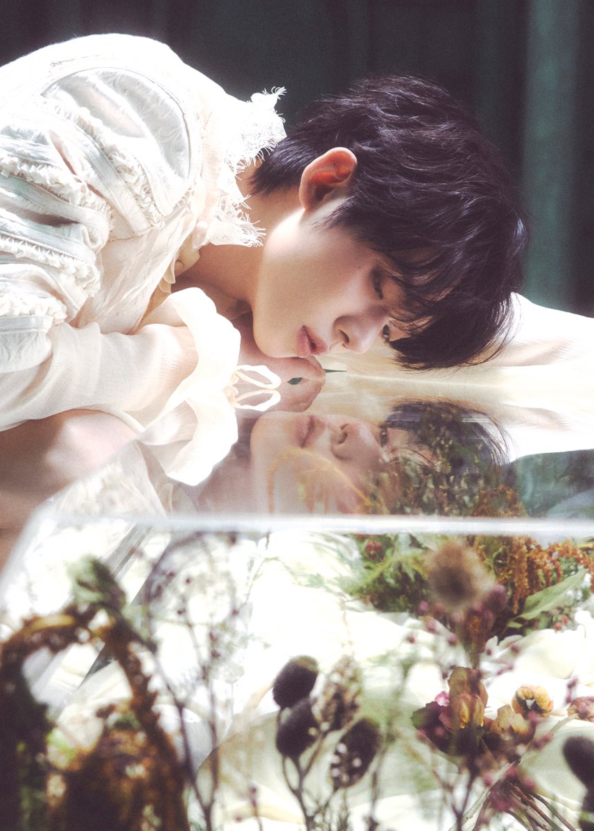 BIGHIT_MUSIC's tweet image. minisode 3: TOMORROW - Concept Photo 'Romantic' - #연준 (#YEONJUN)
🧡 bit.ly/3vbVfvW

#투모로우바이투게더 #TOMORROW_X_TOGETHER #TXT #minisode3 #TOMORROW #TXT_Romantic