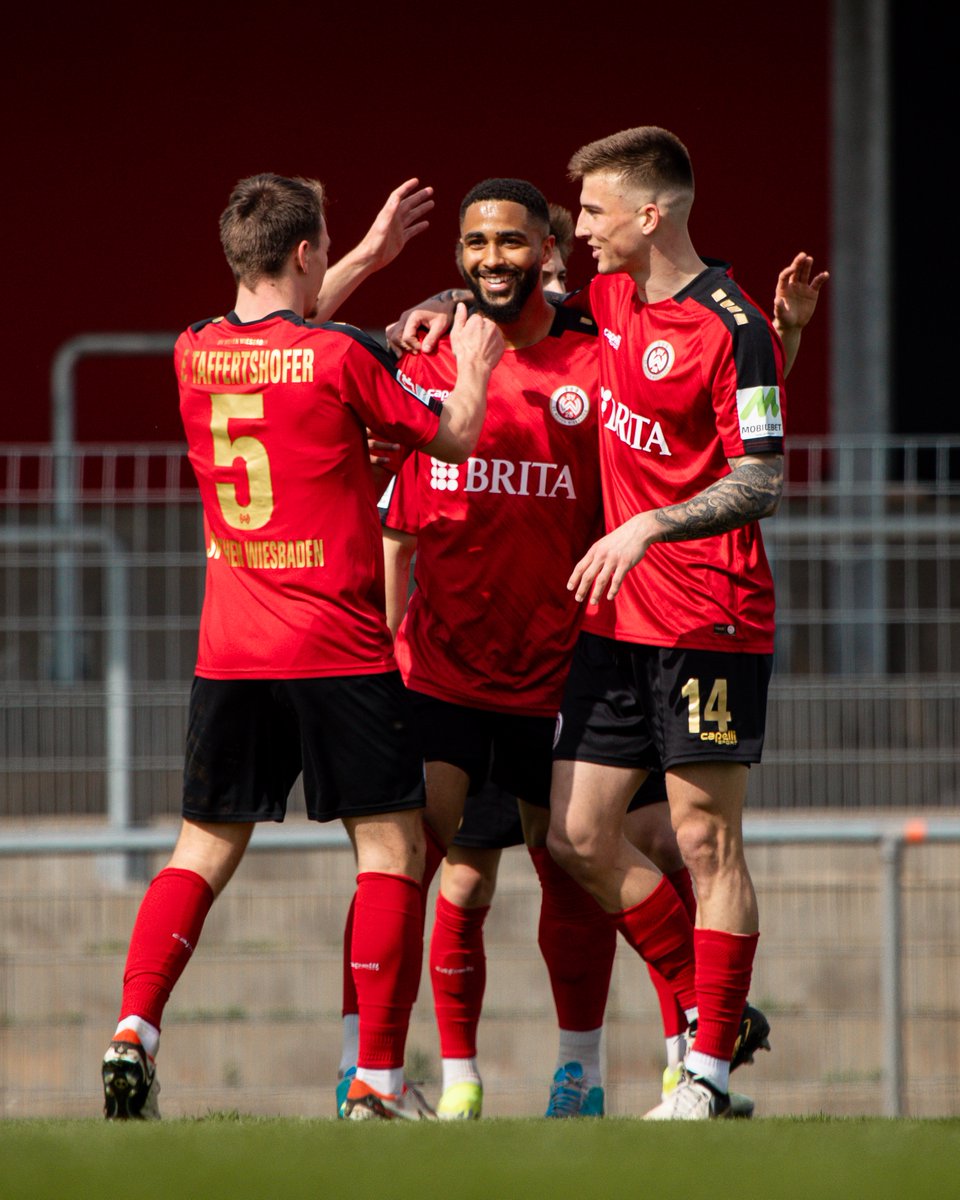 #Bennetts, #Bätzner und #Goppel treffen: Hier ist der Spielbericht zum 3:1-Testerfolg gegen den <a href="/svw07/">SV Waldhof Mannheim 07</a>. 👇

🔗 t1p.de/Bericht-WIESVW

#svww #dasWvereint