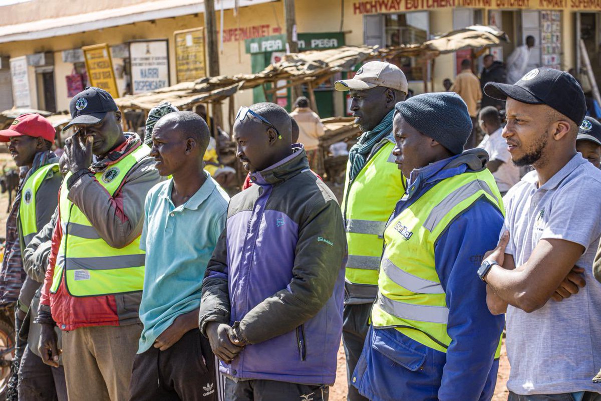 KRB_Kenya's tweet photo. As part of the Board’s brand visibility campaign, the Board conducted a 2- day road show on 19th and 20th March 2024 in readiness for boda boda training and licensing launch that will see 1000 riders licensed in Uasin Gishu County. https://t.co/K6hfoE4fO9