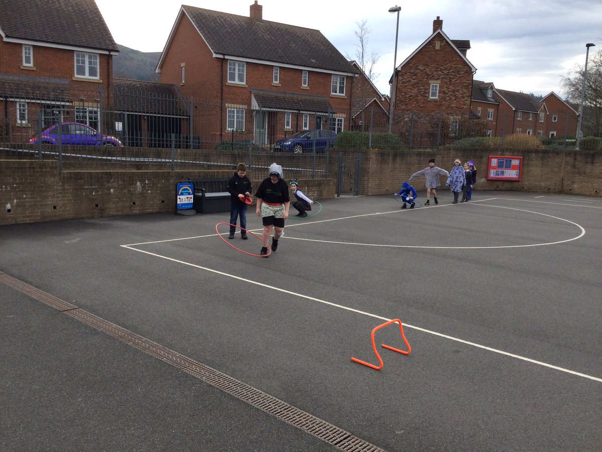 Crazy Mile time! Some very interesting outfits and great efforts with our obstacle course.