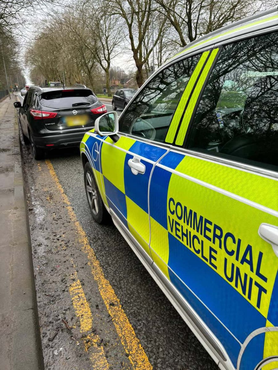 Officers from #GMPCVU out supporting #OpAvro in Bury.
Vehicle stopped on Manchester Road, the driver was found not to be complying with his Private Hire licence.
Reported to Taxi Licencing